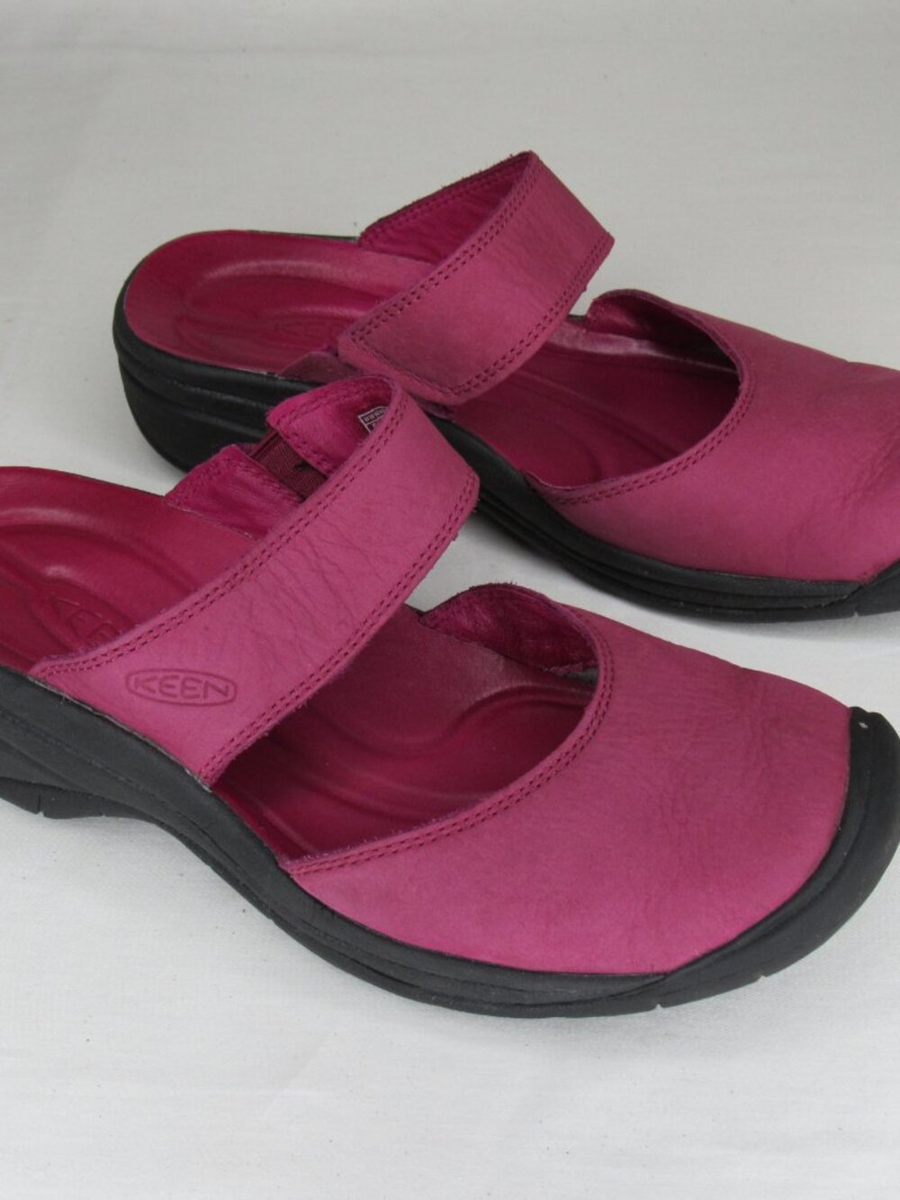 Keen Pink Leather SARATOGA Mary Jane Clog Women's 7.5 - Picture 2 of 8